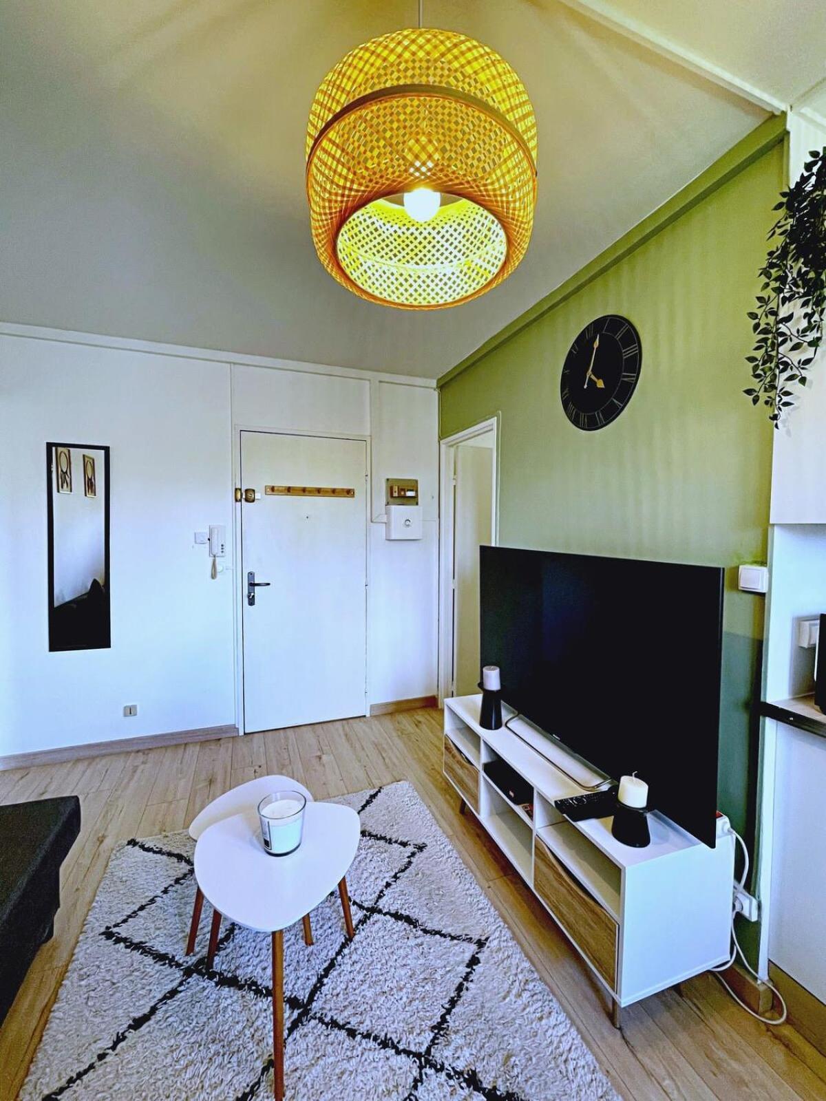 Cosy Rent Strasbourg Appartement Wifi Terrasse Bagian luar foto
